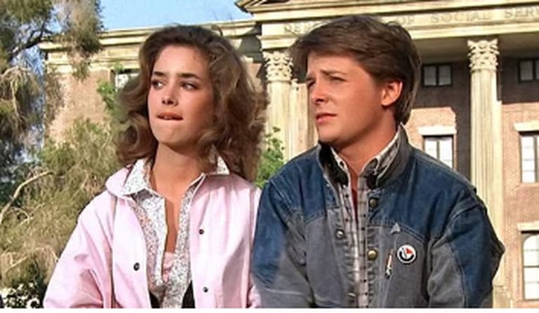 Claudia Wells y Michael J. Fox en Volver al futuro 1 (Foto: Captura de video)