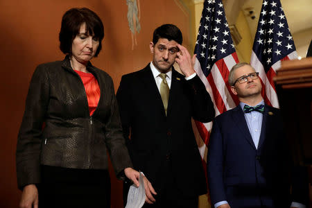 House Speaker Paul Ryan (R-WI) (C) attends a news conference with Republican leaders on Capitol Hill in Washington, U.S., January 18, 2018. REUTERS/Yuri Gripas