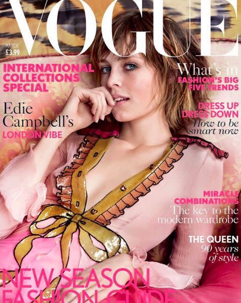 Edie Campbell auf dem Cover der britischen Vogue vom März 2016. Sie trägt Gucci Look 20 der Frühjahrskollektion 2016.