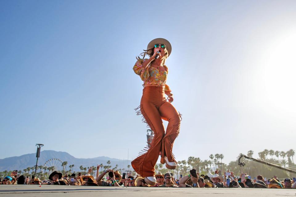 Lainey Wilson performs on the Mane Stage during Stagecoach at the Empire Polo Club in Indio, Calif., Sunday, April 30, 2023.