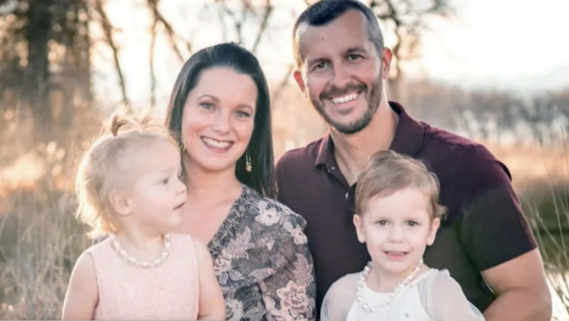 The 4 gestures that proved killer dad Chris Watts was lying