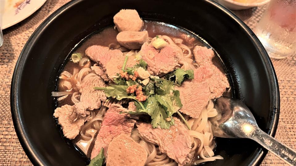 At Krua Thai in Stuart, the Titanic beef noodles soup was a large bowl generously filled with pieces of beef, savory meatballs, rice noodles, bean sprouts and scallions in a beef broth.