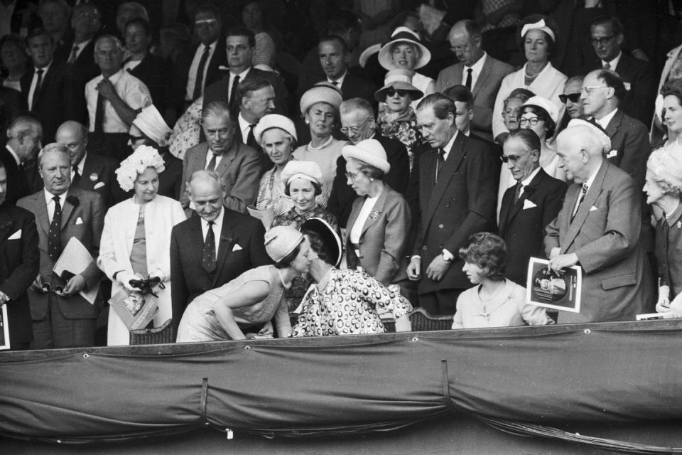 <p>Princess Margaret greets Princess Marina of Kent.</p>