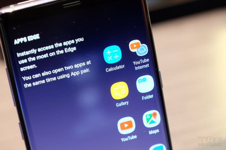 三星 Galaxy Note 8 開箱快速玩，規格比較、S Pen、側螢幕新功能一覽