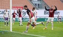 Serie A - AC Milan v Fiorentina