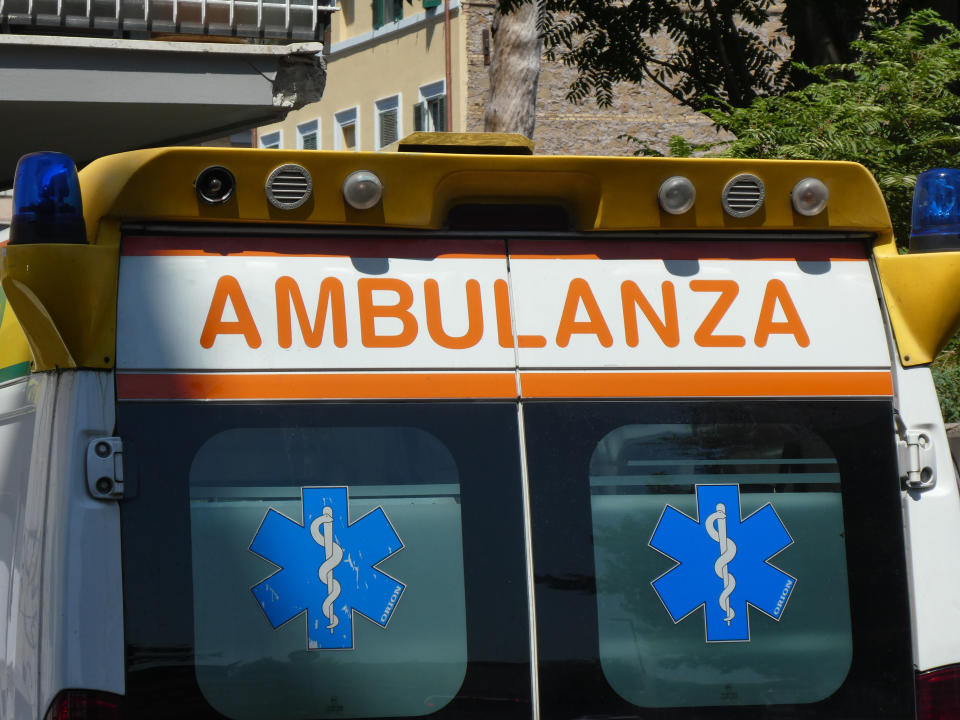 La Spezia: furgone investe due bambini