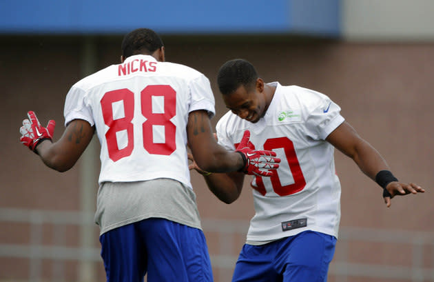 Giants reportedly sign Hakeem Nicks to take Victor Cruz's roster spot