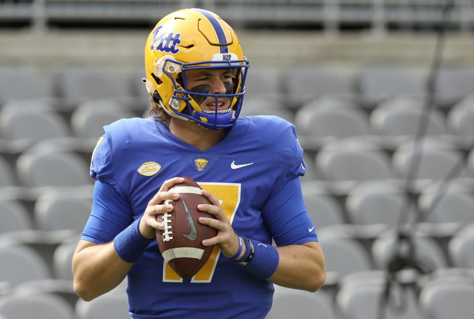 Sep 25, 2021; Pittsburgh, Pennsylvania, USA;  Pittsburgh Panthers quarterback Davis Beville (17) warms up before the game against the New Hampshire Wildcats at Heinz Field. Mandatory Credit: Charles LeClaire-USA TODAY Sports