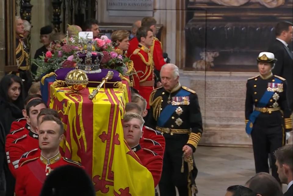 Queen’s coffin enters the Abbey (Sky News)