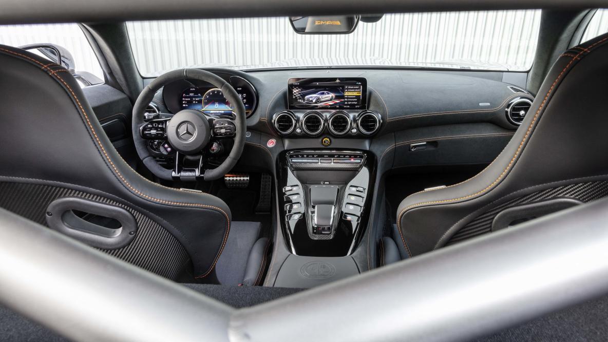 21 Mercedes Amg Gt Black Series Revealed With 7 Horsepower Flat Plane Crank Engine Engadget