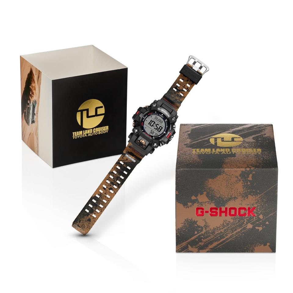 全新聯名錶款GW-9500TLC-1，特殊的錶帶與外包裝盒，呼應TLC車隊征戰拉力賽的樣貌。