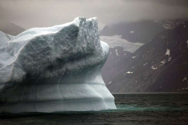 格陵蘭島20年來融冰速度加快。（AP）
