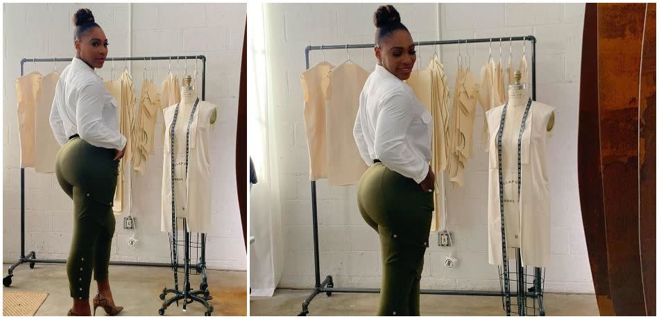 Serena Williams poses in tight green pants