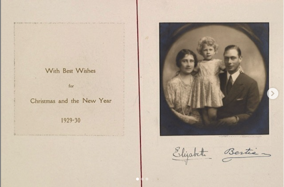 1929 Royal Christmas card from the #RoyalArchives shows The Duke and Duchess of York, the future King George VI and Queen Elizabeth, The Queen Mother, and their three-year-old daughter, Princess Elizabeth of York, now The Queen.