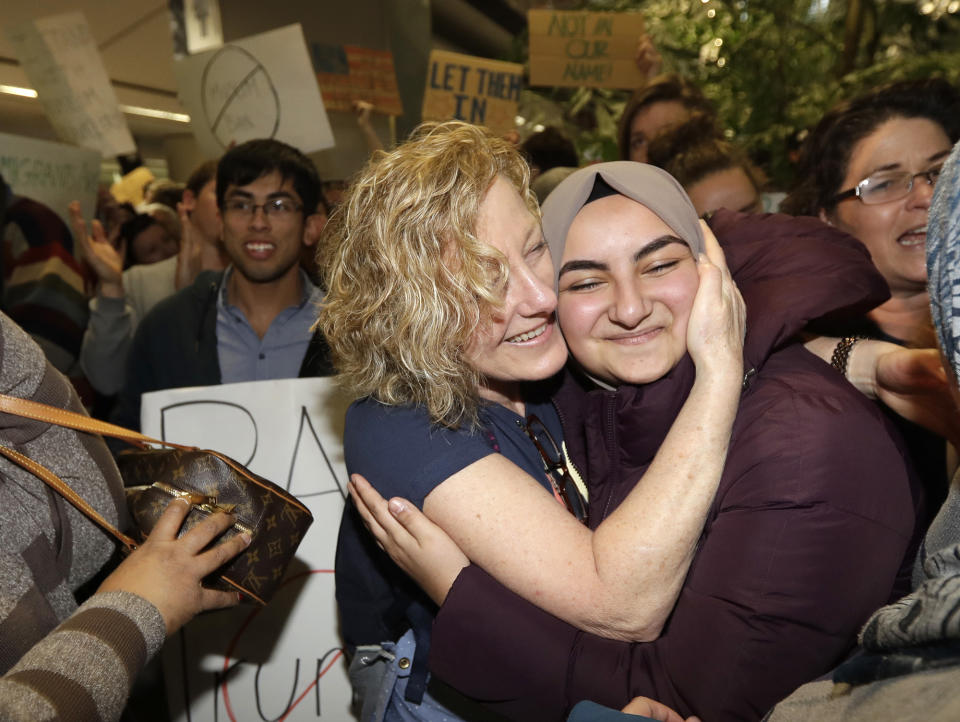 Protests at U.S. airports over travel ban