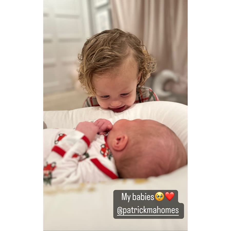 Brittany Matthews and Patrick Mahomes Share Sweet Photo of Children Sterling and Bronze: 'My Babies'