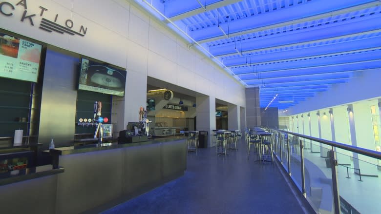 Jets fans get first look at Bell MTS Place renovations