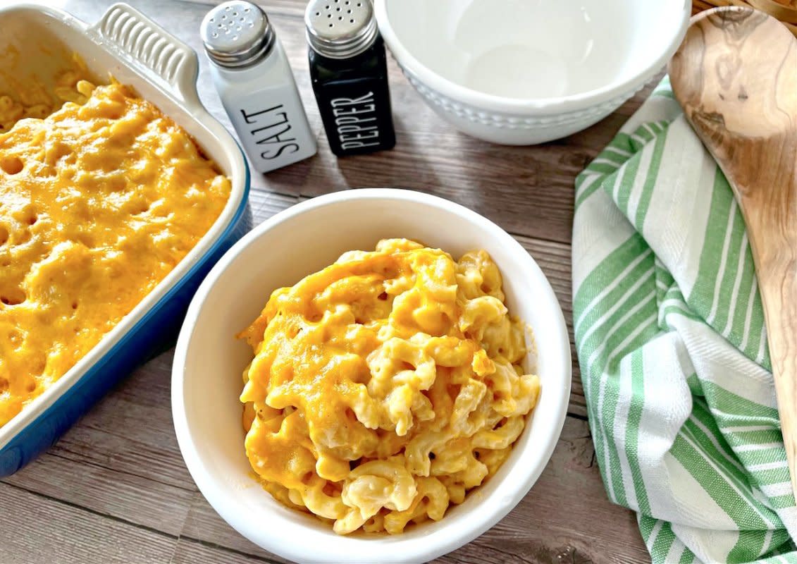 <p>Krista Marshall</p><p>The restaurant classic can easily be made at home anytime you're craving it.</p><p><strong>Get the recipe: <a href="https://parade.com/1329449/kristamarshall/copycat-cracker-barrel-macaroni-and-cheese/" rel="nofollow noopener" target="_blank" data-ylk="slk:Copycat Cracker Barrel Restaurant Macaroni and Cheese;elm:context_link;itc:0;sec:content-canvas" class="link rapid-noclick-resp">Copycat Cracker Barrel Restaurant Macaroni and Cheese</a></strong></p><p><strong>Related: <a href="https://parade.com/1004638/daniscookings/best-copycat-olive-garden-recipes/" rel="nofollow noopener" target="_blank" data-ylk="slk:30 Copycat Olive Garden Recipes;elm:context_link;itc:0;sec:content-canvas" class="link rapid-noclick-resp">30 Copycat Olive Garden Recipes</a></strong></p>