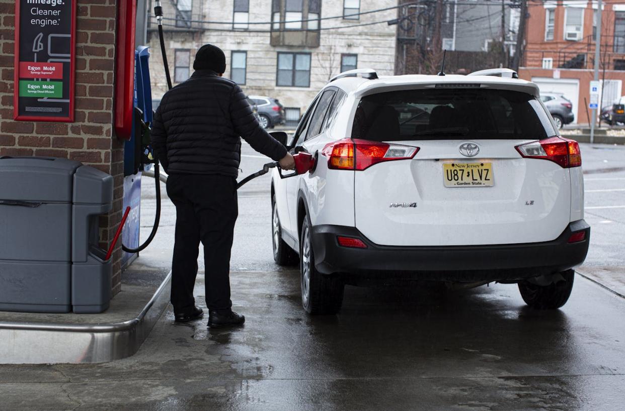 Sit back and relax -- you're in the Garden State. <a href="https://www.gettyimages.com/detail/news-photo/person-refuels-a-car-at-a-gas-station-in-weehawken-new-news-photo/1383535479" rel="nofollow noopener" target="_blank" data-ylk="slk:Kena Betancur/VIEWpress via Getty Images;elm:context_link;itc:0;sec:content-canvas" class="link ">Kena Betancur/VIEWpress via Getty Images</a>