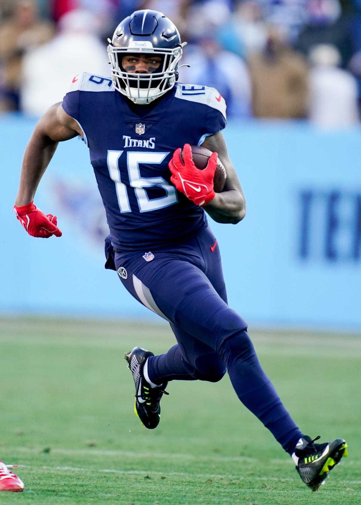 A.J. Brown praises Treylon Burks during Tennessee Titans game