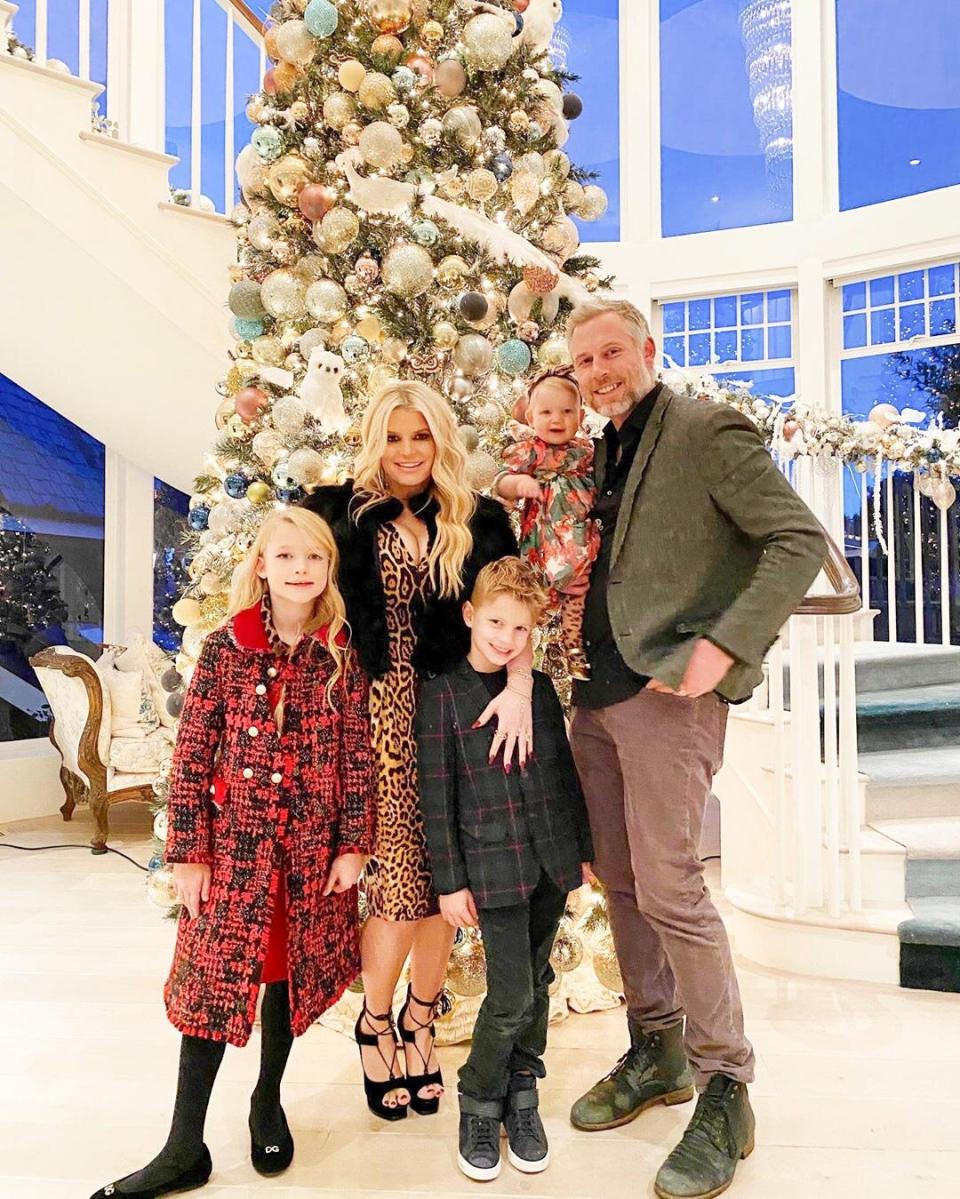 "Wishing you a very Merry Christmas from our family to yours 🎄," Simpson <a href="https://www.instagram.com/p/B6f_crgnixG/" rel="nofollow noopener" target="_blank" data-ylk="slk:captioned;elm:context_link;itc:0;sec:content-canvas" class="link ">captioned</a> her festive family photo.