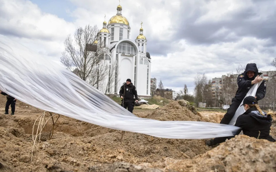 Mass grave, Bucha - Oleg Petrasyuk/EPA-EFE/Shutterstock