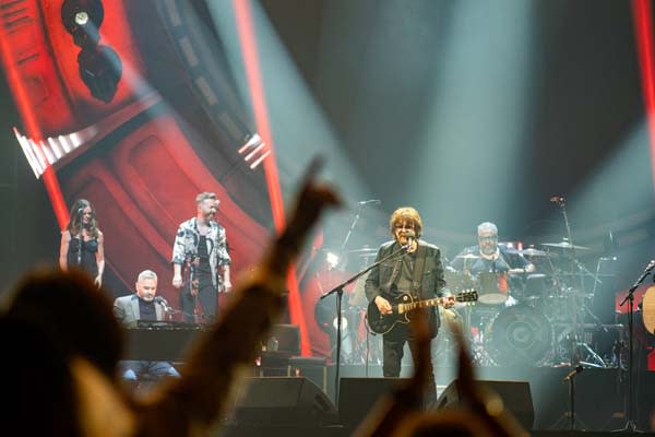 Jeff Lynne's ELO on stage