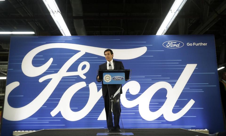 Ford President and CEO Mark Fields addresses the Flat Rock Assembly Tuesday, Jan. 3, 2017, in Flat Rock, Mich. Ford is canceling plans to build a new $1.6 billion factory in Mexico and will invest $700 million in a Michigan plant to build new electric and autonomous vehicles. The factory will get 700 new jobs. (AP Photo/Carlos Osorio)