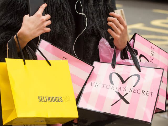 Shoppers splashed out on Oxford Street 