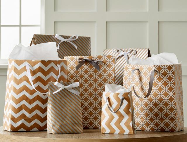 How to Make a Gift Bag Out of Wrapping Paper