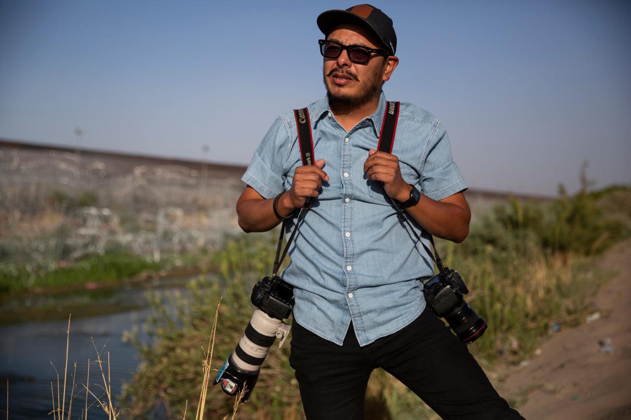 Christian Torres Chavez, a borderland photojournalist was the recipient of a Pulitzer for the Feature Photojournalism category along with a team of other Associated Press photojournalists for their coverage of immigration through Latin America.
