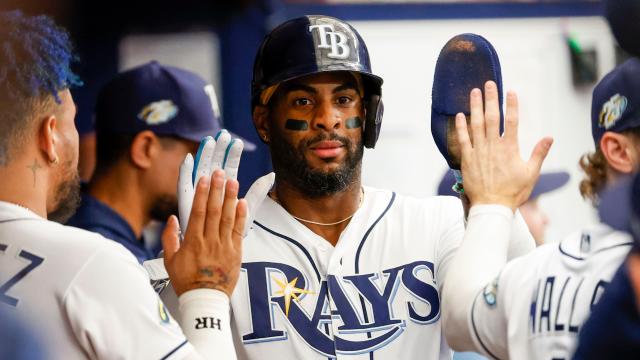 Yandy Diaz, Rays handle Dodgers