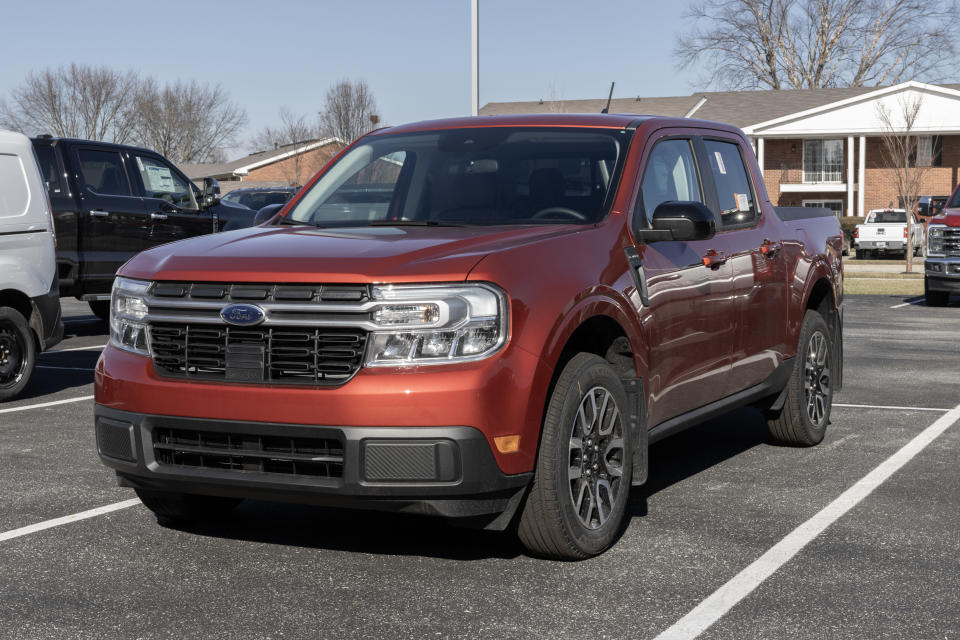 A Ford Maverick FWD Hybrid on display at a dealership (Getty Images)