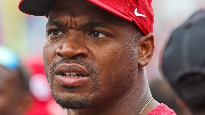 Adrian Peterson has reportedly agreed to complete 20 sessions of domestic violence and alcohol counseling within the next six months. (Photo: Kevin Jairaj/USA TODAY Sports)