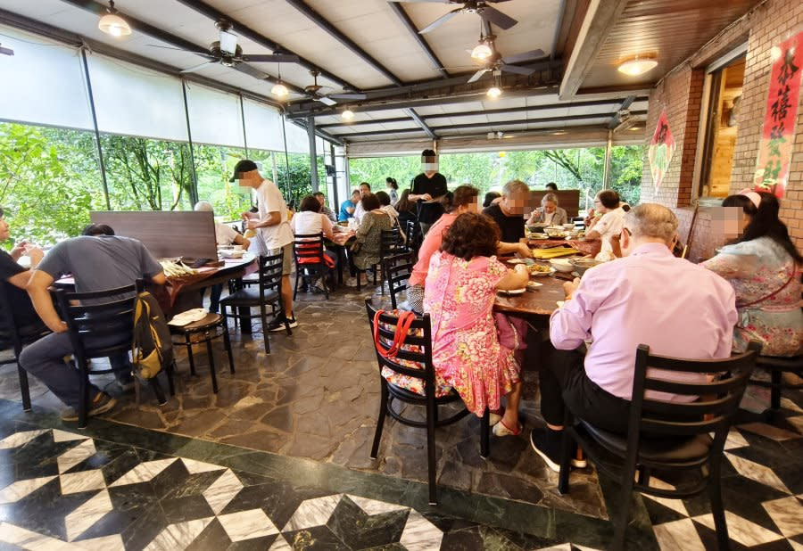 台北陽明山竹子湖｜冠宸食館