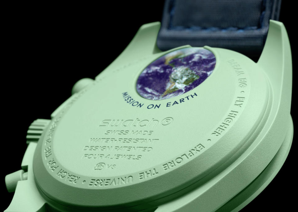 OMEGA X SWATCH: BIOCERAMIC MOONSWATCH (courtesy: Swatch Group)