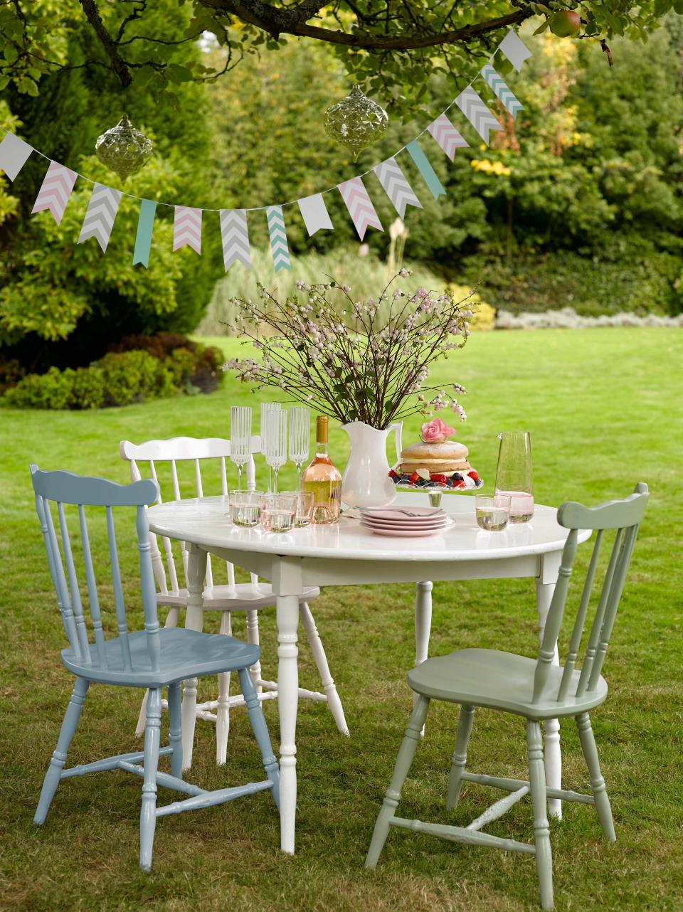 14. ADD A LICK OF PAINT TO YOUR TABLES AND CHAIRS