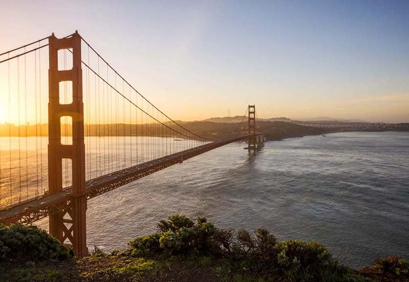 1. Get a sunrise shot of the Golden Gate Bridge at Battery Spencer lookout