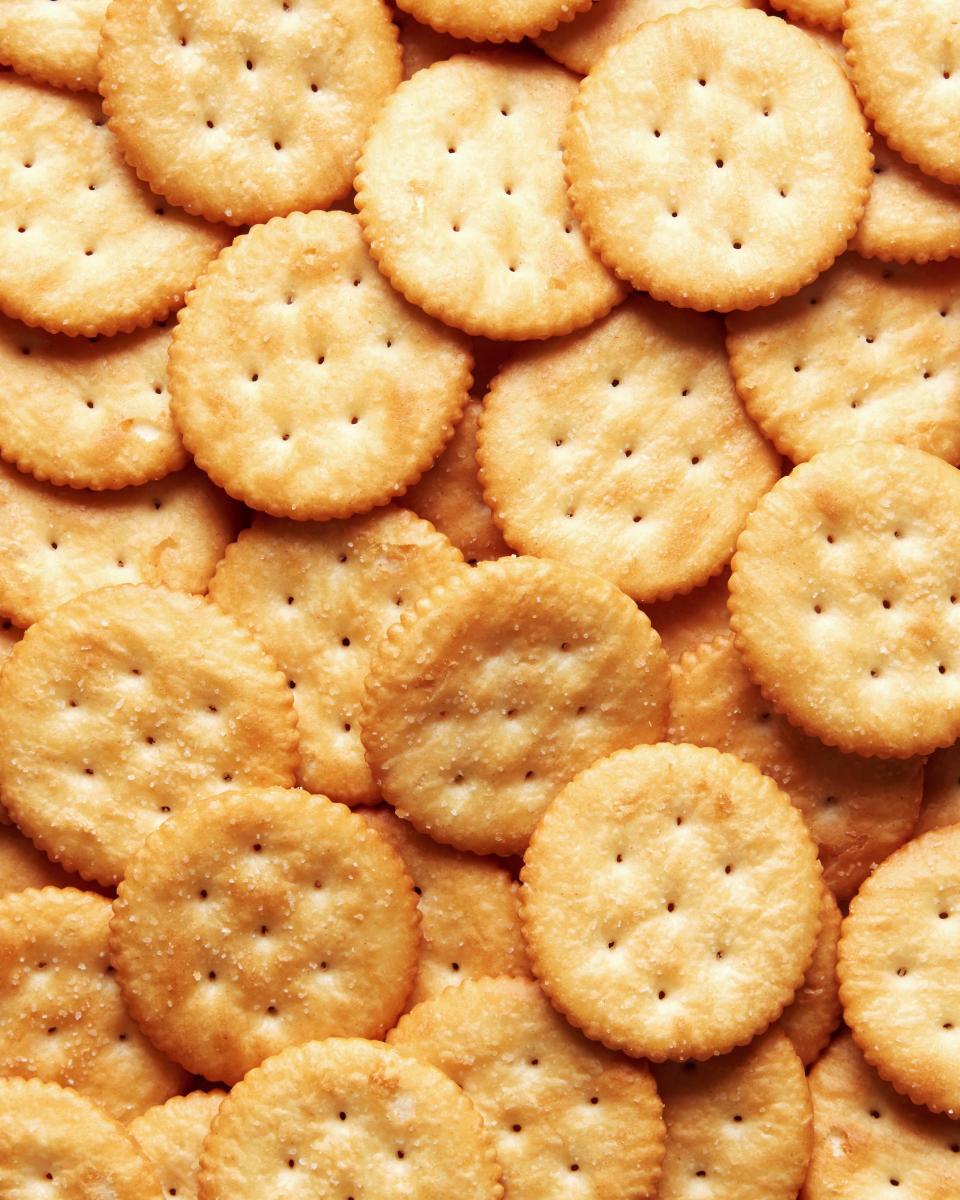 I like my crackers like I like my men: Round and salty.