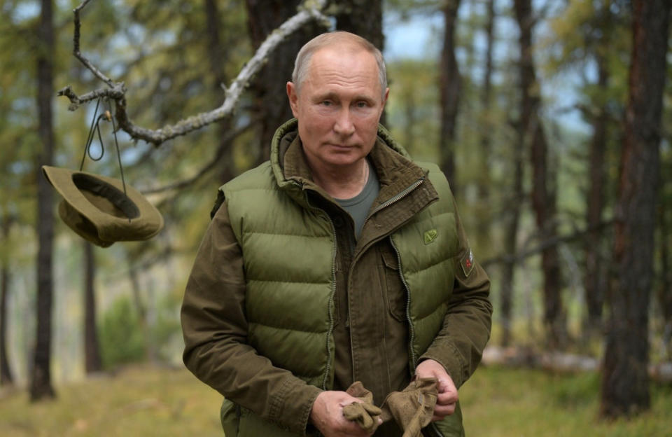 Pour se soigner, le président russe prendrait des « bains de sang de renne. »