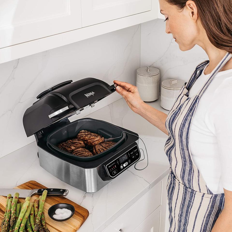 Ninja Foodi Pro 5-in-1 Indoor Grill (Photo: Amazon)