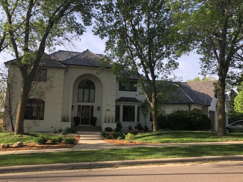 The five-bed, three-and-a-half-bathroom home at 1016 W. Lantana Circle offers 5,115 square feet and sits on .78 acres of land.