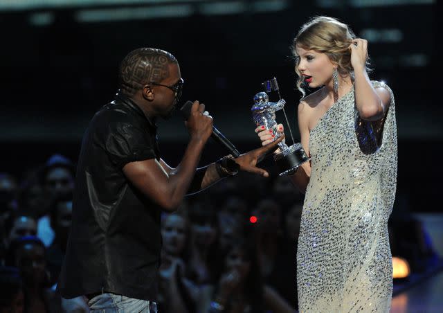 Photo by Jeff Kravitz / FilmMagic Taylor Swift and Kanye West at the 2009 VMAs