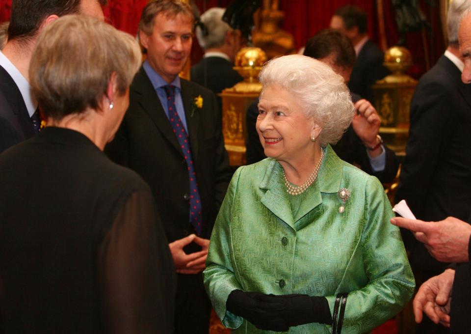 <p>Now, this must be her green party jacket. [Photo: Getty] </p>