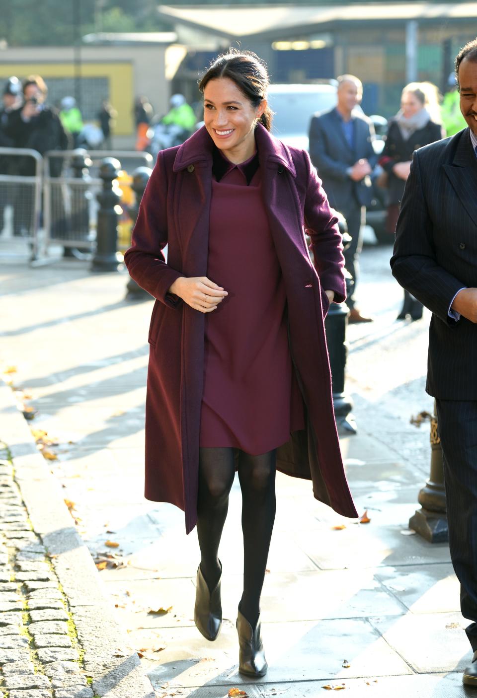 For an unexpected solo visit to the Hubb Community Kitchen in November, Markle gave onlookers another instantly shoppable maternity fashion moment with a dress and coat by Club Monaco.