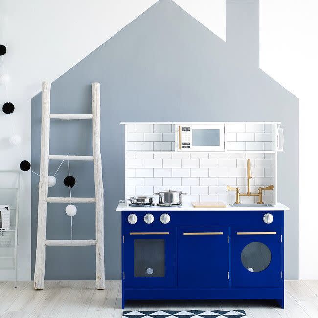 Little Chef Berlin Modern Play Kitchen