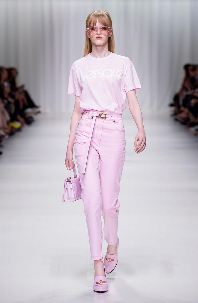 <p>She even spoiled us with pastel hues and vintage Versace tees, which looked like they’d walked straight out of the 90s.<br><em>[Photo: Versace]</em> </p>