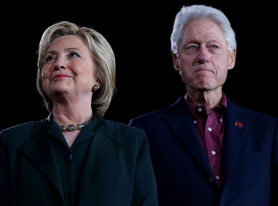 <p>Bill & Hilary Clinton</p>