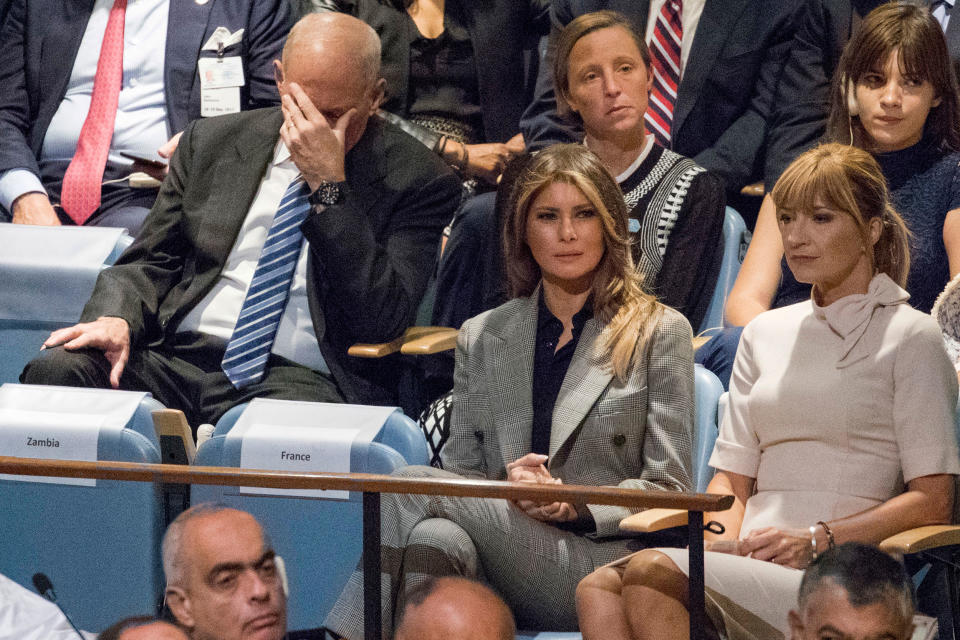 John Kelly während der Rede von US-Präsident Donald Trump in New York City. Sieht so ein entspannter Stabschef aus? (Bild: AP Photo/Mary Altaffer)