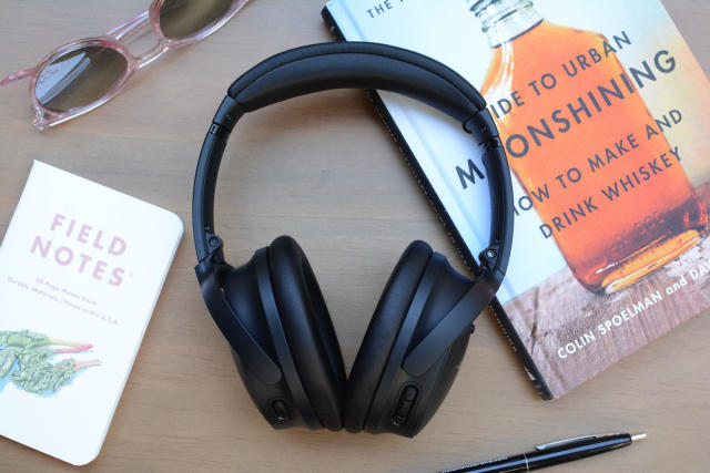 Save a massive $130 on the Bose QuietComfort 45 headphones